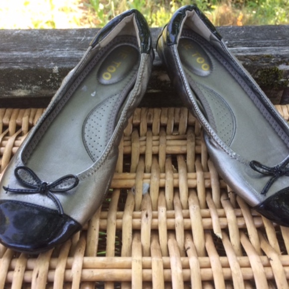 Me Too Luca 5 silver and black flats - Picture 2 of 8